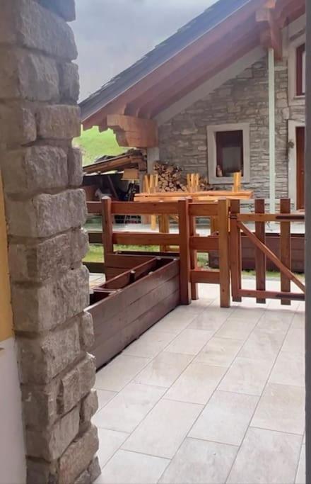 Petit Bijou - Corbet - Monolocale Con Divano Letto In Soggiorno - Massimo 3 Persone Champoluc Exterior foto
